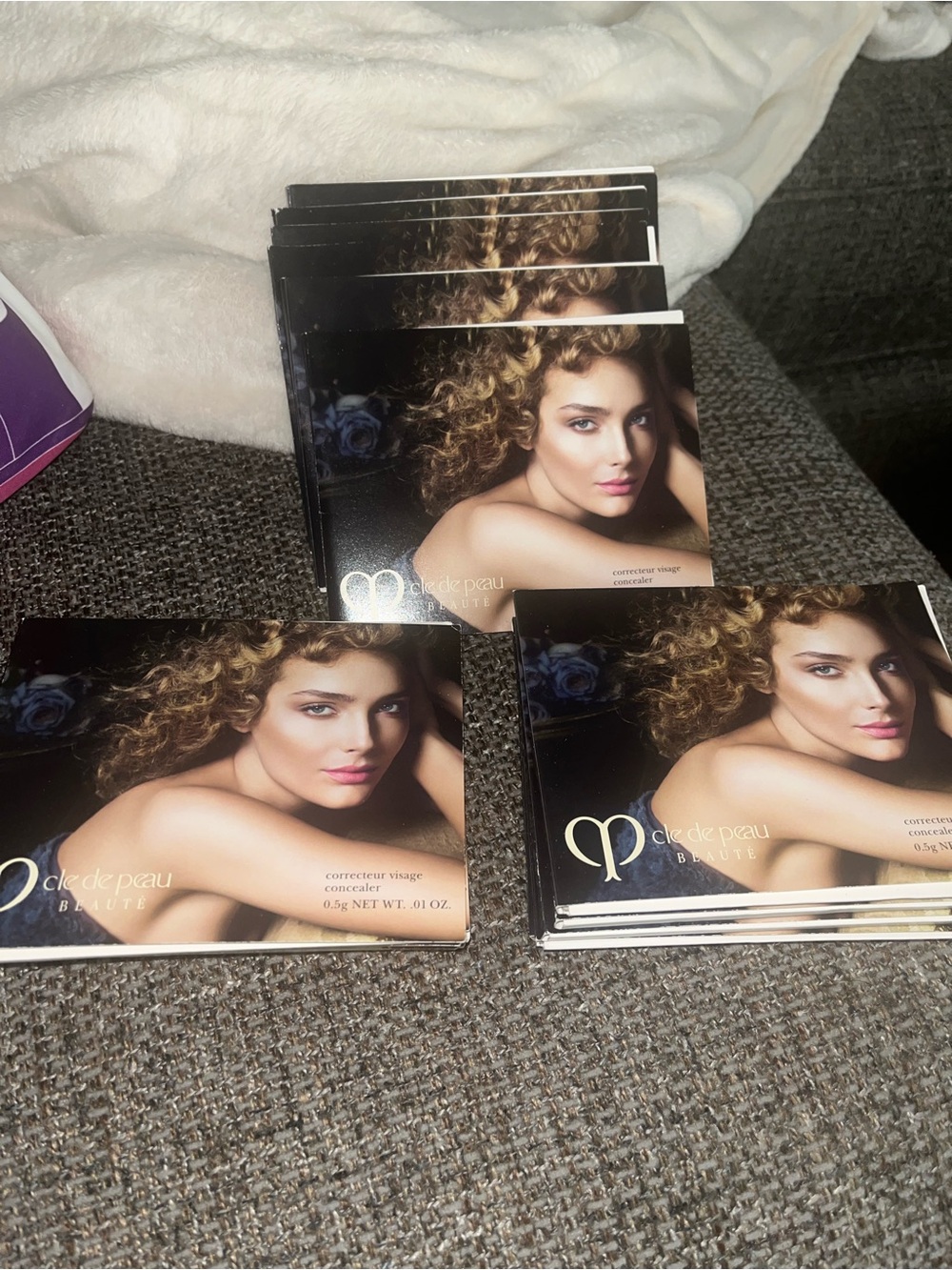 New Samples of Cle’ de peau Concealer